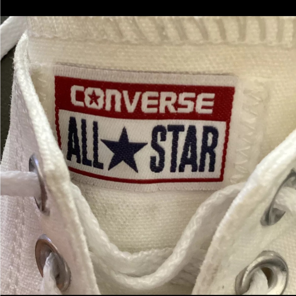 Converse Chuck Taylor All Star White Sneakers Women's Size 8.5 - Picture 4 of 5
